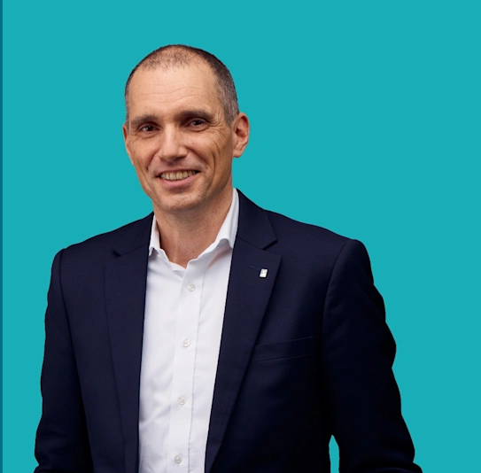 Management Member - Creditplus